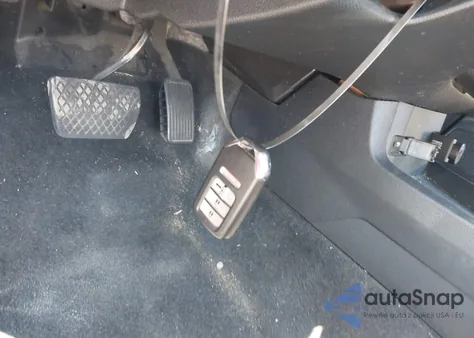 2017 Honda Civic Lx-P z USA, uszkodzony, nr VIN 2HGFC4B01HH305618